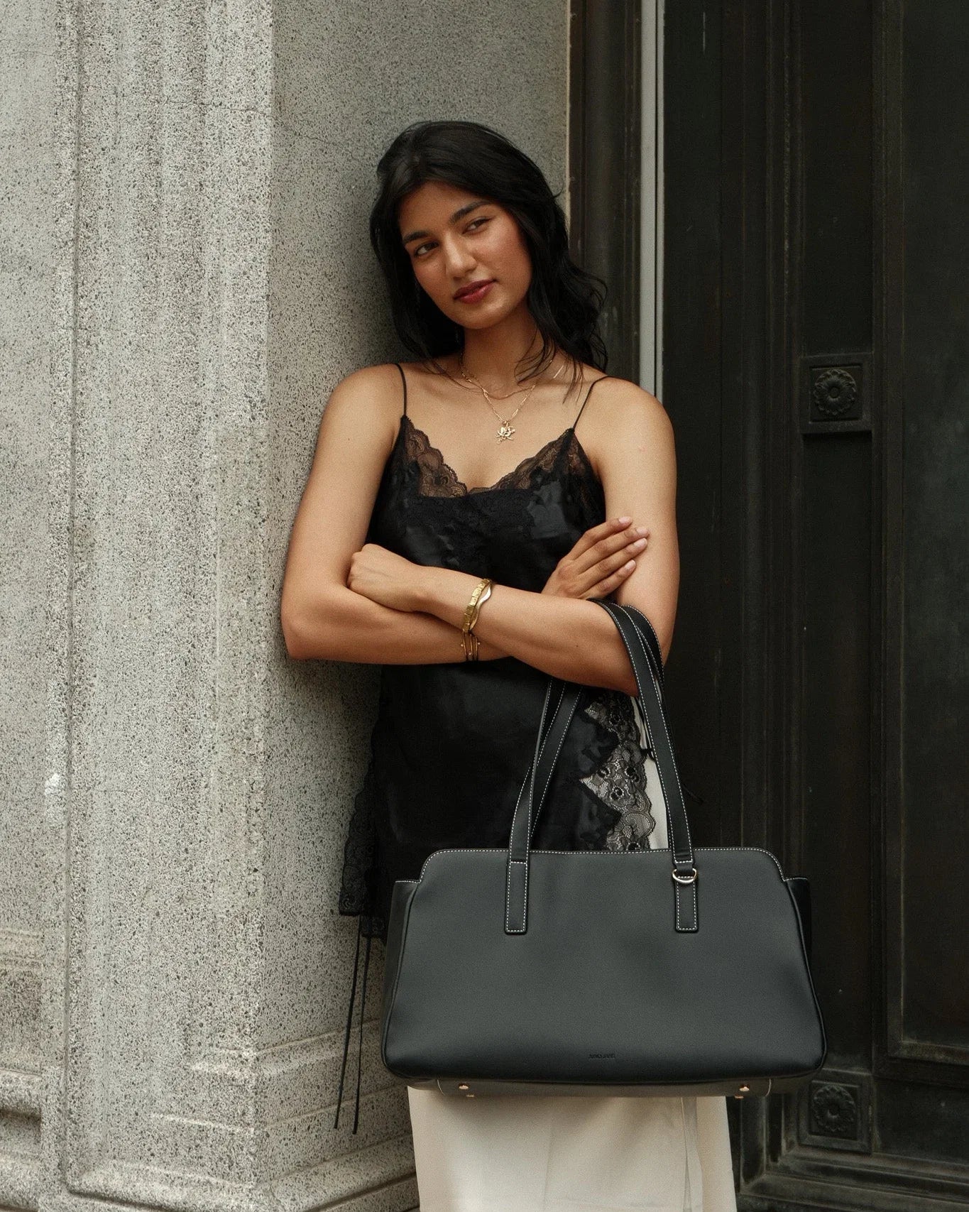 The Kai Tote - Black