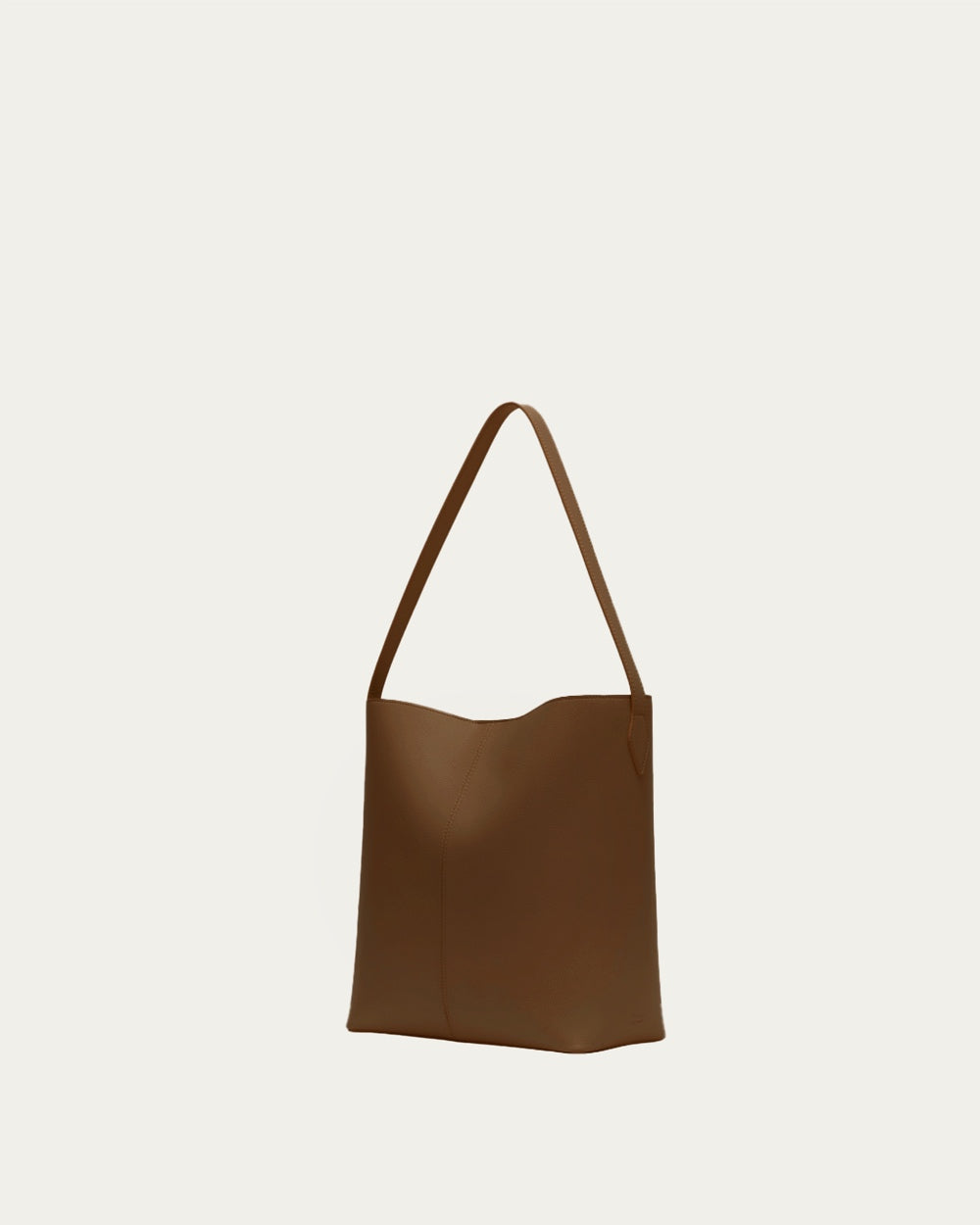 Kaia Tasche Cedar